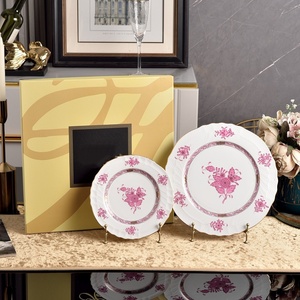 French Retro <b>Ceramic</b> <b>Plate</b> Household Dish <b>Plate</b> Tableware High-end Western <b>Plate</b> Dessert Breakfast <b>Plate</b> - Product Image 2