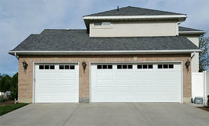 Digah Meilleure Vente Personnalisé Automatique Sectionnel Électrique Double Peau Bois Voiture Portes de Garage pour Villa - Product Image 2