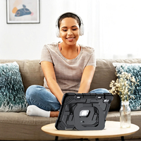 iPad 10.2 inç 10. Nesil 2021 için omuz askılı, 360 derece dönebilen standlı silikon tablet kılıfı