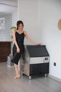 เครื่องทำน้ำแข็งก้อนขนาด 100 กก. สำหรับเชิงพาณิชย์ ราคาโรงงาน ทนทานแข็งแรง สำหรับอุตสาหกรรม - Product Image 1