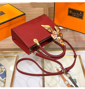 Nouveaux sacs à bandoulière de créateurs de mode, sacs à main en cuir PU de haute qualité, sacs messager décontractés, sacs à main et pochettes de luxe pour femmes - Product Image 4