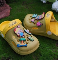 Sepatu Pantai Bertema Makanan dengan Hiasan Bunga Kartun Gadis Lucu yang Dapat Disesuaikan, Berbagai Jenis PVC Ramah Lingkungan, Warna & Ukuran Dapat Disesuaikan