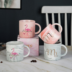 Amoureux café nordique lait en céramique cadeaux pour les <span class=keywords><strong>Parents</strong></span> tasse à eau Logo <span class=keywords><strong>personnalisé</strong></span> grande poignée Portable Hosehould bouteille de boisson - Product Image 6