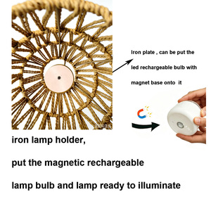 Lampe murale LED en rotin et bois tressé avec ampoule LED RGB rechargeable, commande par télécommande, design rétro pour salon de thé, maison d'hôtes, chambre à coucher - Product Image 3