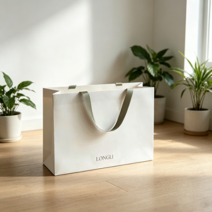 Sac cadeau en papier blanc de luxe personnalisé avec poignée en ruban, sac fourre-tout imprimé avec logo pour boutique, mariage, événement d'entreprise - Product Image 1