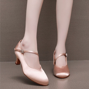 Sepatu Dansa Wanita untuk Pesta, Ballroom, Latihan, <span class=keywords><strong>Tango</strong></span>, Modern, Hak Tinggi, Bahan Satin Sutra - Product Image 1