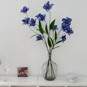 Flores de Lirio Artificiales, Rama Individual de Seda, Alta Simulación, Decoraciones Modernas para Bodas - Product Image 3