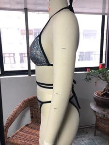 2023 Neuankömmling Damen New Metallic Badeanzug Mädchen Shiny Tong Tummy Control <span class=keywords><strong>Bikini</strong></span> Silber Pailletten Bade bekleidung 3PCS Anzug - Product Image 5