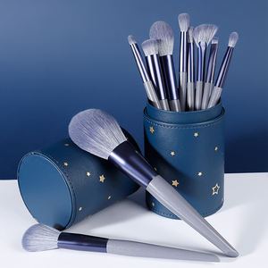 ชุดแปรงแต่งหน้าทรงนาฬิกาทราย ดีไซน์คริสต์มาส ของขวัญสุดพิเศษ คุณภาพสูง เป็นมิตรกับสิ่งแวดล้อม ผลิตภัณฑ์วีแกน รับผลิตแบรนด์ส่วนตัว พร้อมกล่อง - Product Image 3