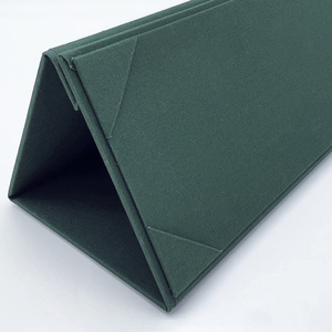 ป้ายเมนูขายส่งแบบกำหนดเอง ป้ายเมนูเครื่องดื่ม 3 ด้าน รูปทรงสามเหลี่ยม พร้อมขาตั้งสำหรับวางบนโต๊ะ ทำจากผ้าไหม - Product Image 6