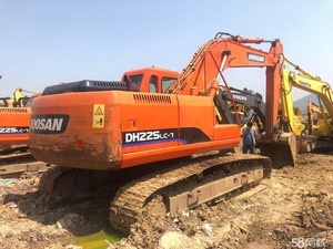 Excavadora hidráulica usada Doosan de Corea, motor Honda 2021, modelo en buenas condiciones, 22,5 toneladas - Product Image 6