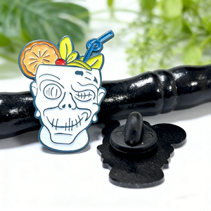 Factory Price Custom Dye Color Plating Soft Enamel Pin with Eye-catching Collectible Halloween Accessory