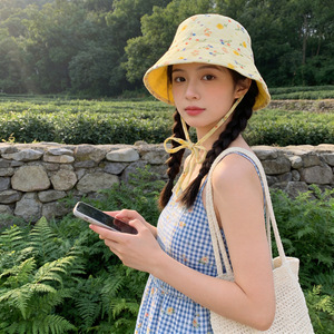 Sombrero de pescador plegable con estampado floral para mujer, sombrero de lona de algodón con protección solar para uso en exteriores en primavera y verano - Product Image 2