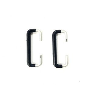Le procédé de revêtement par immersion en PVC pour les accessoires de quincaillerie assure une finition lisse et sans rouille. La revêtement par immersion en PVC est également utilisé pour la quincaillerie. - Product Image 1