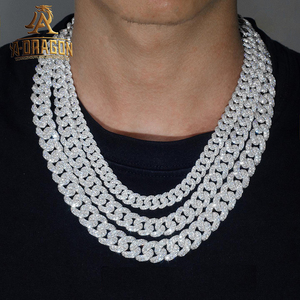 قلادة الهيب هوب الماسية المطلية بالذهب بماس 15 مم مويسانيتي للسيدات - Product Image 2