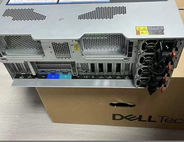 Lenovos Thinksystem SR860 V2 4u Rack Server SR860 V3