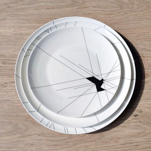 Bone China <b>Dinner</b> <b>Plate</b> - <b>Black</b> Bird Line Pattern Steak <b>Plate</b> - Product Image 5
