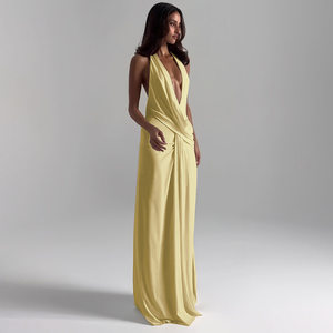 Vestido Maxi Halter Elegante de Noche para Mujer con Escote en V Profundo sin Espalda y Aberturas Laterales, Estilo Transfronterizo - Product Image 2