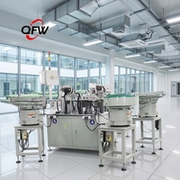 Machine d'assemblage entièrement automatique de vannes et de raccords en plastique QFW - Contrôle par PLC et pompe à engrenages