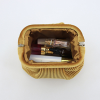 Sac à cosmétiques de luxe personnalisé BSCI, vente en gros, pochette à maquillage en velours