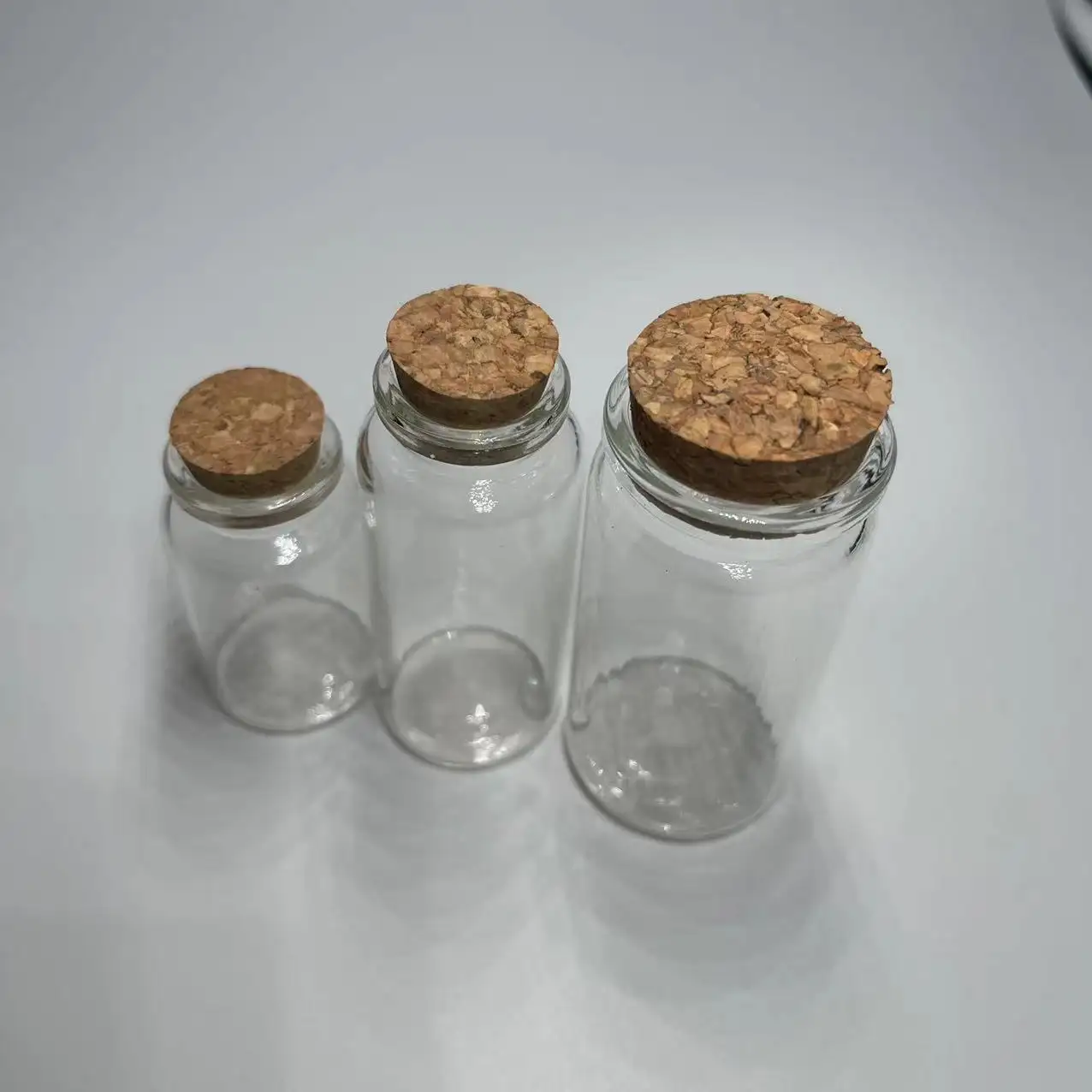 Klares durchsichtiges glas reagenzhülsen mit kork aluminium schraubverschluss bambusdeckel für produktverpackung