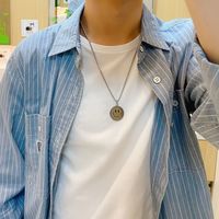 Collier en acier titane unisexe, tendance sportive, cool, pendentif lettre, version chaîne en bambou, personnalité, style Ins, long bijou