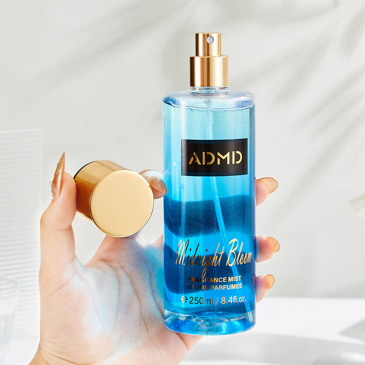 ดอกเที่ยงคืน