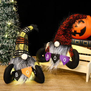 Décoration de table lumineuse en peluche pour Halloween, poupée sans visage en tricot rayé avec chapeau, bannière Boo, pour fête à domicile et bureau - Product Image 4