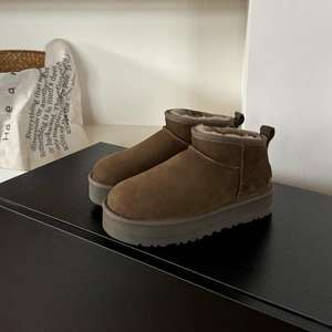 Botas de Invierno de Alta Calidad para Mujer, Estilo <span class=keywords><strong>UGG</strong></span>, de Lana y Cuero, con Forro de Piel, Suela Gruesa de Goma, Plataforma, Punta Redonda, Cálidas - Product Image 5