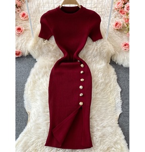 Nouvelle Arrivée Vente en Gros Robes Pulls Décontractées Coréennes à Manches Courtes en Tricot pour Femme Printemps Automne Hiver - Product Image 1