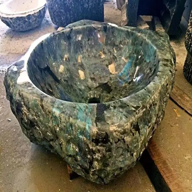 labradorite granite