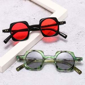 Gafas de Sol Retro Personalizadas de Moda Punk para Hombre y Mujer, con Remaches, Lentes Redondas UV400, Gafas de Sol Cuadradas Pequeñas - Product Image 2