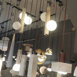 <span class=keywords><strong>Lampadario</strong></span> Moderno Creativo in Vetro Smerigliato con Sfere di Cristallo e Striscia Luminosa per Soggiorno e Camera da Letto, Include Installazione Professionale - Product Image 4