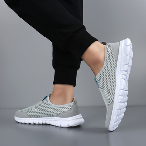 Chaussures de sport décontractées légères et respirantes en maille pour hommes et femmes, idéales pour la course et la marche en extérieur - Product Image 2