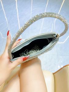 Sac de soirée classique 2025 avec strass et perles, pochette de luxe scintillante avec chaîne pour femme - Product Image 4