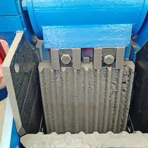 Высококачественные литые щековые плиты Mn18Cr2 и Mn13Cr2 для дробилок Sandvik и <span class=keywords><strong>Metso</strong></span>, изготовленные на заказ - Product Image 3