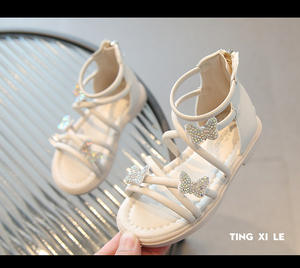 รองเท้าแตะเด็กผู้หญิงแบบสวมซิปหลัง ประดับเพชรลายผีเสื้อ พื้นยางนุ่ม ซับใน PU สไตล์โรมัน เรียบง่าย รุ่นใหม่ ซัมเมอร์ 2026 - Product Image 6