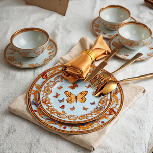 Service de vaisselle en céramique chinoise moderne de haute qualité, motif papillon, idéal pour hôtels, restaurants et événements. - Product Image 5
