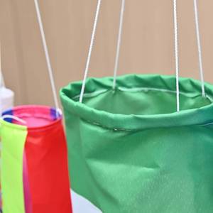 Drapeau écologique imperméable et résistant au vent Flying YF pour jeunes, impression personnalisée en couleur, 100% polyester, mât en aluminium - Product Image 3