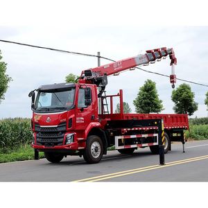 Camion-grue Dongfeng M3 4*2 avec grue télescopique de 8 tonnes, puissance élevée, démarrage rapide et expérience de conduite confortable - Product Image 6