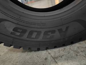 Neumático Radial Sin Cámara para Camión Comercial Serie Económica 315 80r22.5, Neumáticos para Camión de Servicio Pesado, Neumáticos Nuevos para Camión para Larga Distancia - Product Image 4