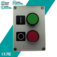Station de commande à bouton-poussoir d'origine neuve de la marque Siemens, verte et rouge, 2 boutons-poussoirs, 3SU1802-0AB00-2AB1