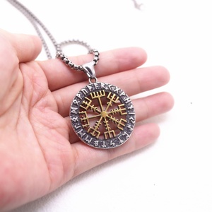 Colgante Vikingo Nórdico Punk de Acero Inoxidable, Collar Unisex con Brújula de Motero, Chapado en Plata con Perlas, Amuletos para Fiestas, Niños y Hombres - Product Image 1