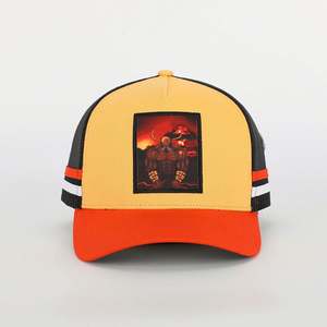 Gorra Trucker Unisex Personalizada con Logo Estampado, Diseño Australiano, 5 Paneles, Corona Estructurada de Perfil Alto, 2 Franjas Laterales y Malla con Hebilla - Product Image 2