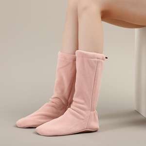 Vente chaude Style <span class=keywords><strong>bottes</strong></span> hautes <span class=keywords><strong>danse</strong></span> chaussures chaudes automne-hiver <span class=keywords><strong>échauffement</strong></span> formation Ballet <span class=keywords><strong>danse</strong></span> chaussons pour filles femmes - Product Image 1