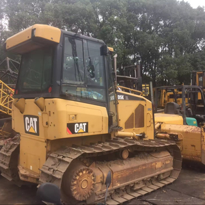 Bulldozer sur chenilles Caterpillar D8R d'occasion en excellent état avec moteur Kubota et roulement - Modèle 2018 à vendre - Product Image 1