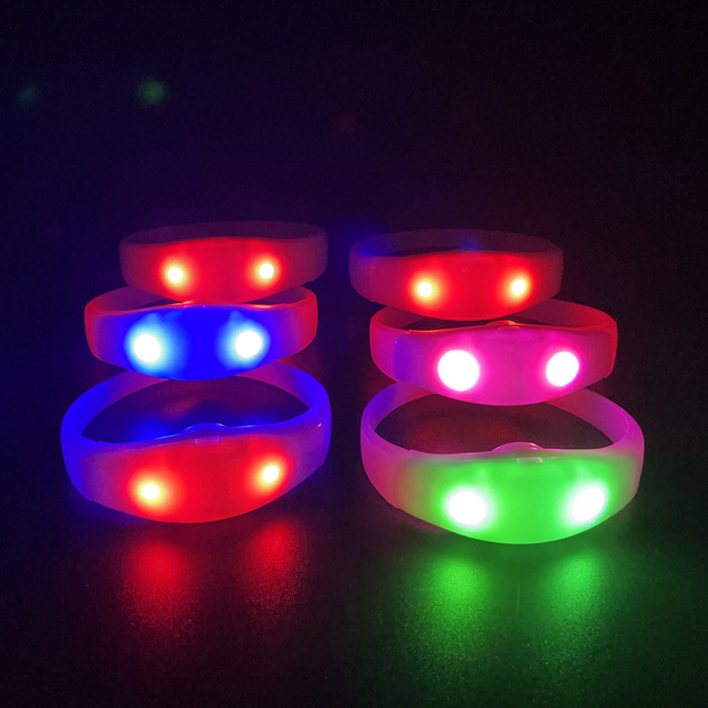 Custom Remote Dmx Control Rgb Led Light up Acrylic Silicone Wristbands Glowing Bracelet for Sport Event Concert Music Festival
