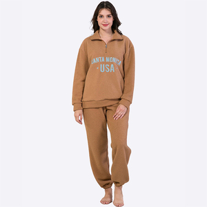 Vêtements pour femmes grandes tailles, ensemble jogging confortable en tricot 2 pièces pour femmes - Product Image 1