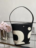 Sac fourre-tout seau grande capacité en jean ciré tricoté avec lettres, nouvelle collection 2024 pour femme de la marque de mode thaïlandaise, écologique, à porter à l'épaule ou sous le bras