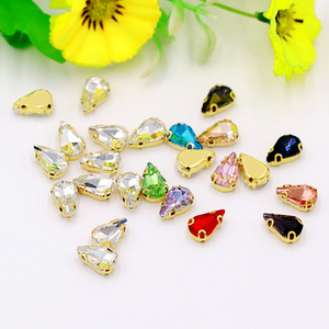Strass en verre doré en forme de goutte d'eau, 12 facettes, 4 trous, pour vêtements DIY, robes de mariée, accessoires artisanaux, vente en gros - Product Image 3